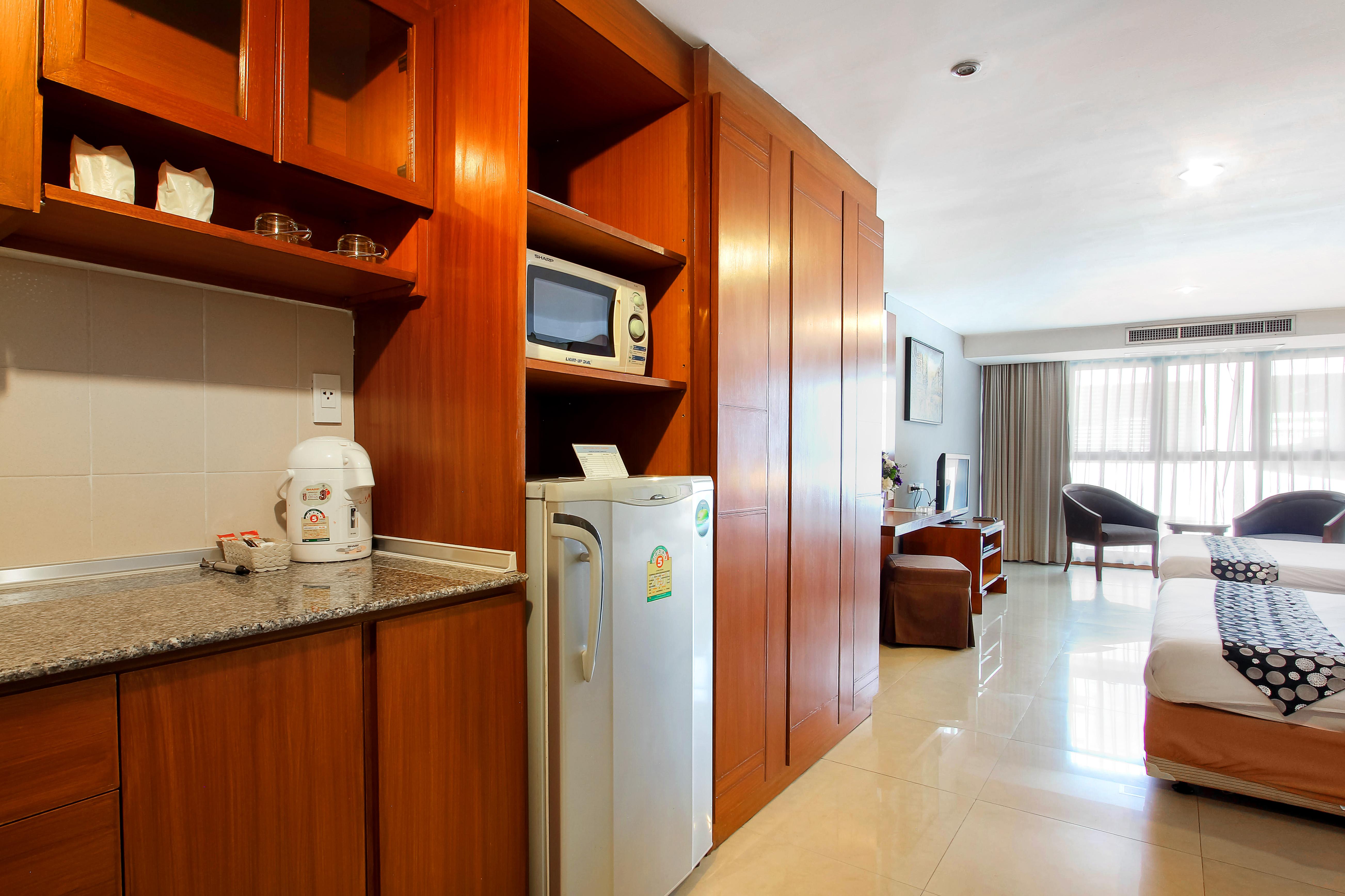 Bally Suite Sukhumvit Bangkok Exteriér fotografie