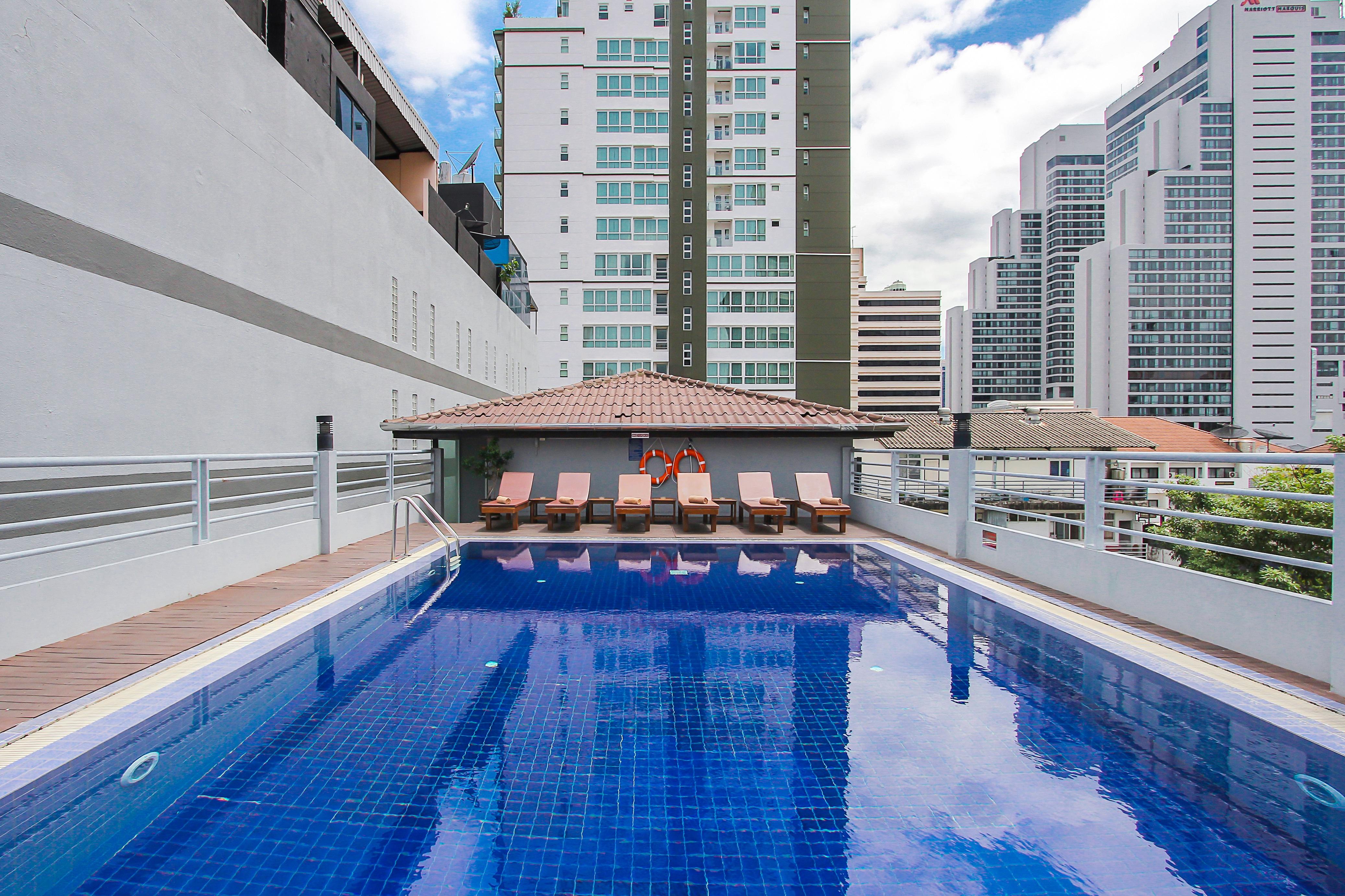Bally Suite Sukhumvit Bangkok Exteriér fotografie