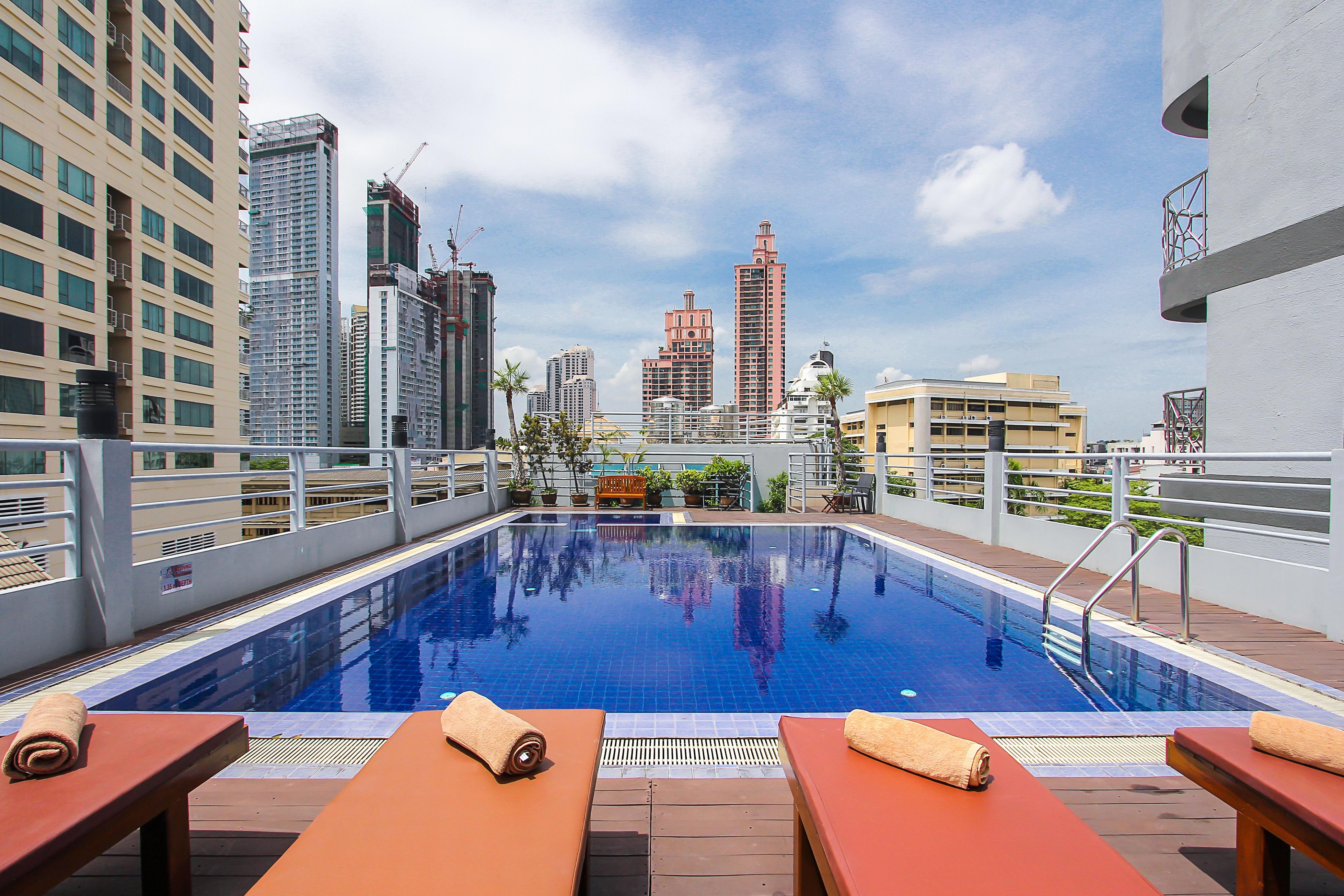 Bally Suite Sukhumvit Bangkok Exteriér fotografie