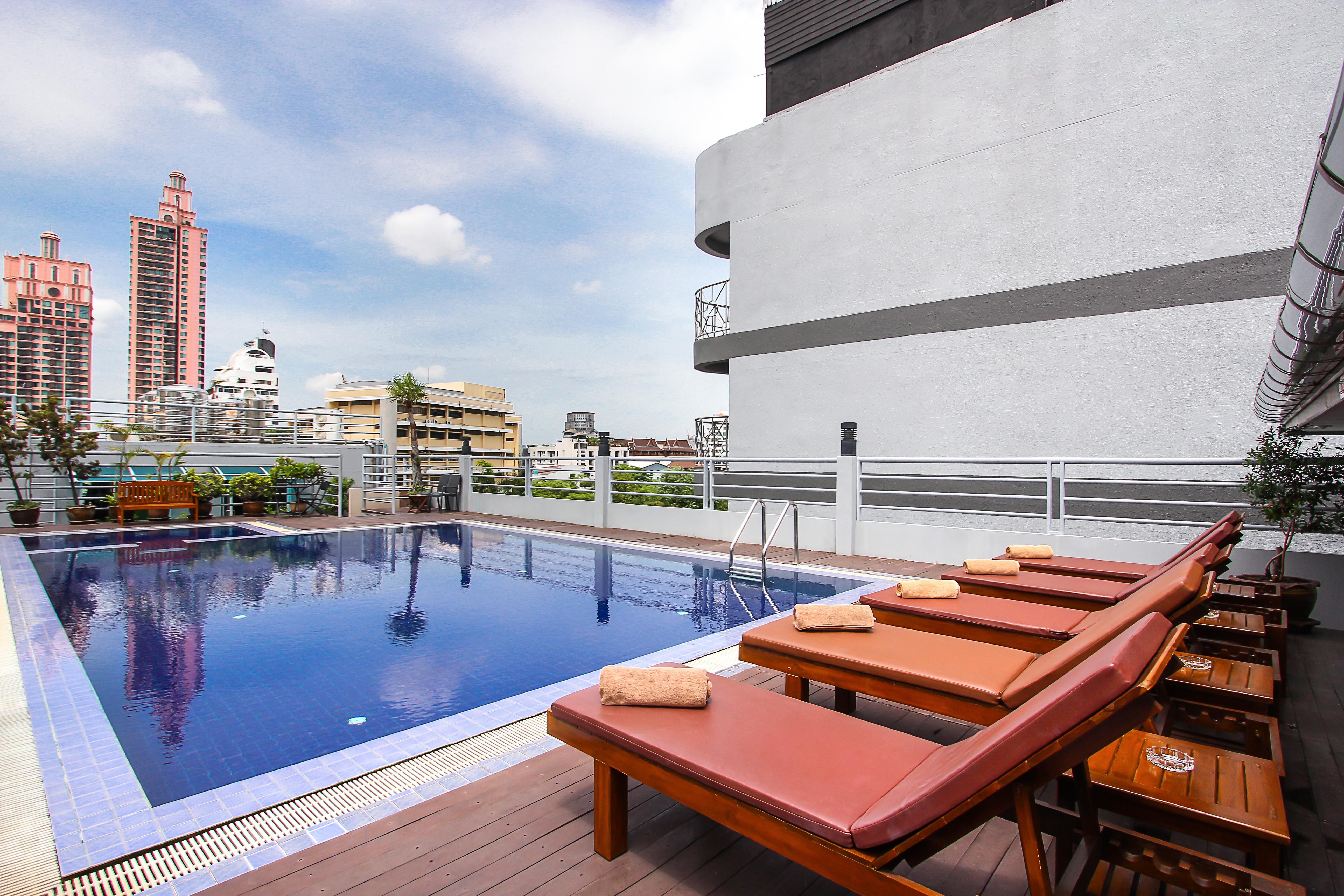 Bally Suite Sukhumvit Bangkok Exteriér fotografie